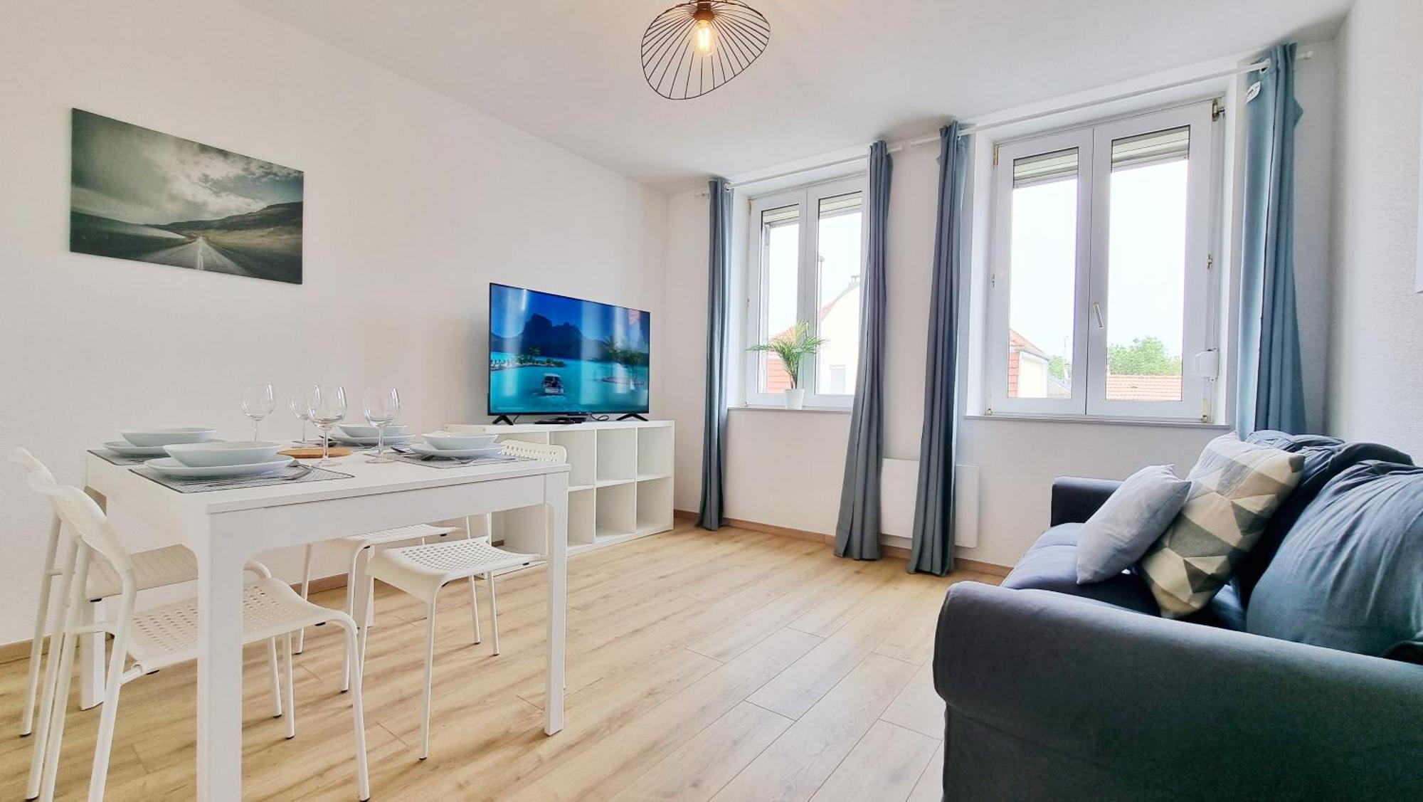 Le Triplex - 5 Chambres - 10 Pers- Fibre - Relax Bnb مُلووز المظهر الخارجي الصورة